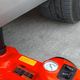 Illustration for article titled Cool Tool: An Electric Hydraulic Jack Kit Is An All-In-One Solution For A Quick Tire Change
